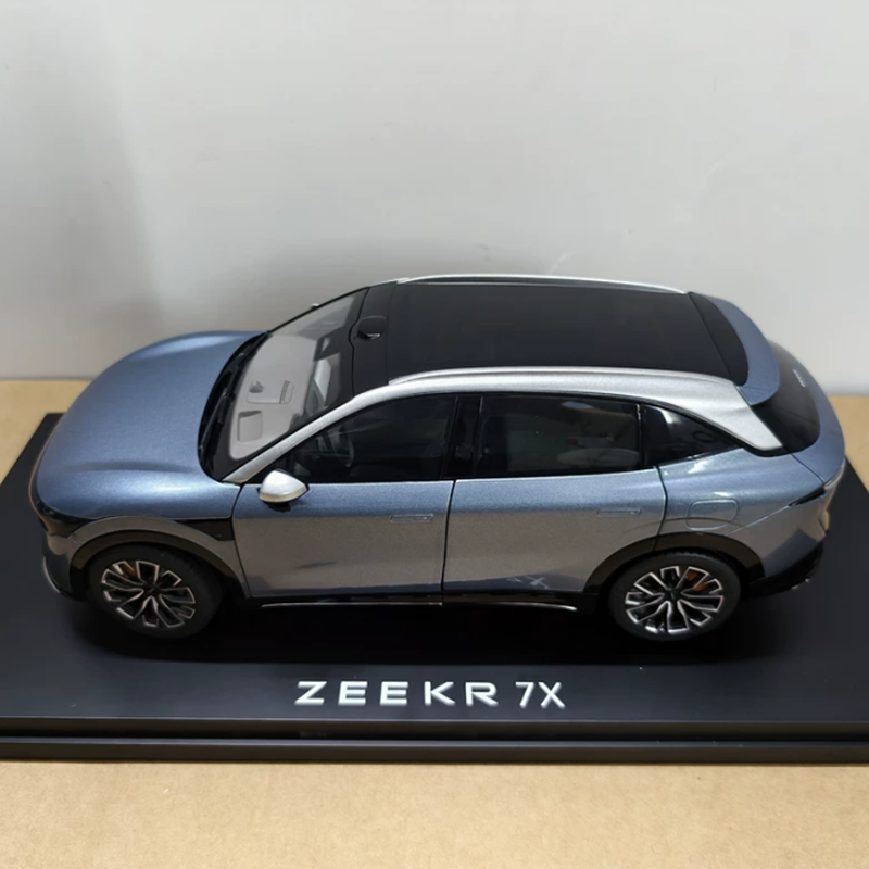 Die-cast model van de ZEEKR 7X - Renewable Energy Engineering recensie en prijs